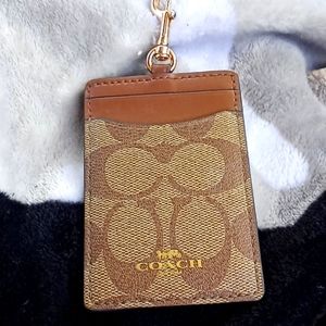 Coach clip-in leather wallet